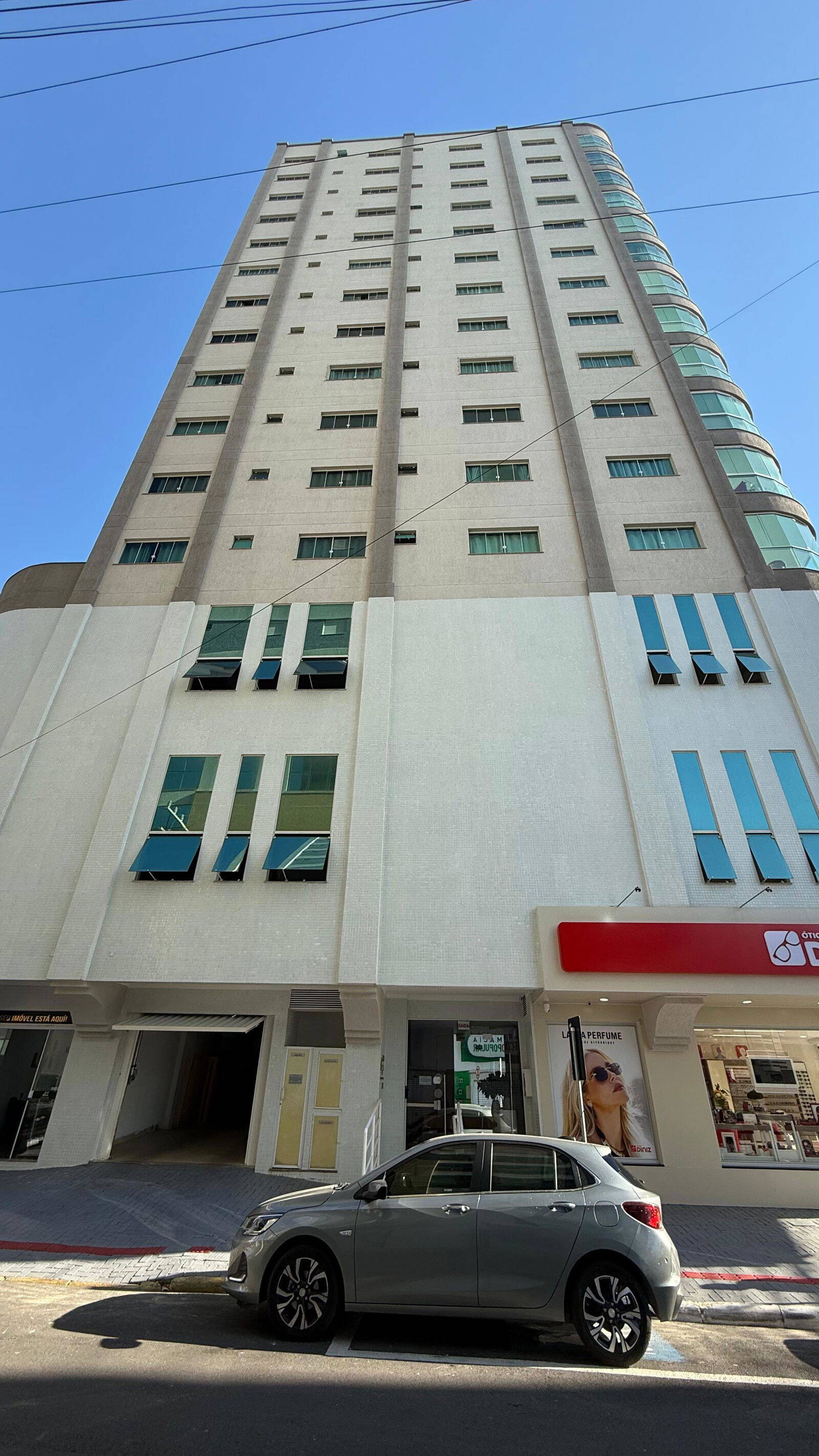 Apartamento, 3 quartos, 178 m² - Foto 1