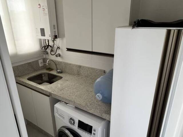 #16 - Apartamento para Venda em Porto Belo - SC
