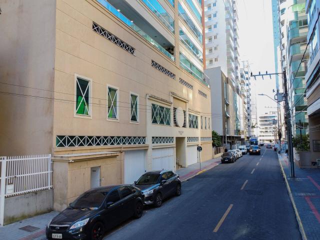 #49 - Apartamento para Venda em Porto Belo - SC - 2