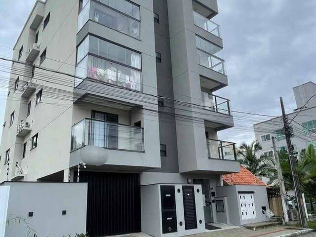 #81 - Apartamento para Venda em Itapema - SC - 2
